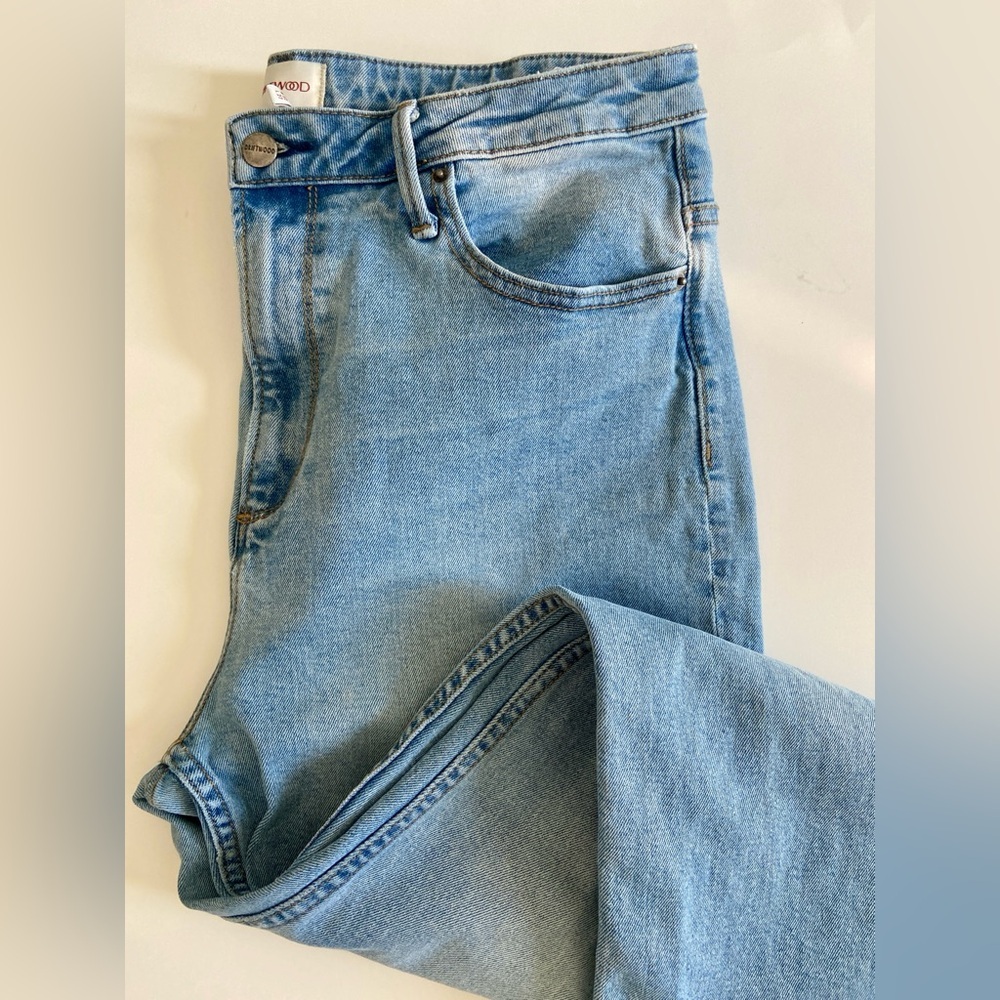 Driftwood Stella “cloud” straight relaxed leg jeans - Picture 4 of 15